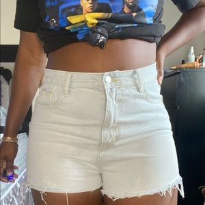 Light wash cut off Jean shorts